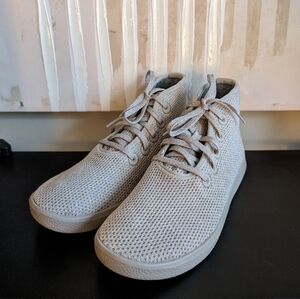 High Top allbirds Tree Topper